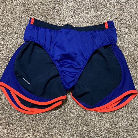 ‼️BUNDLE‼️ Nike Shorts - Picture 15 of 16